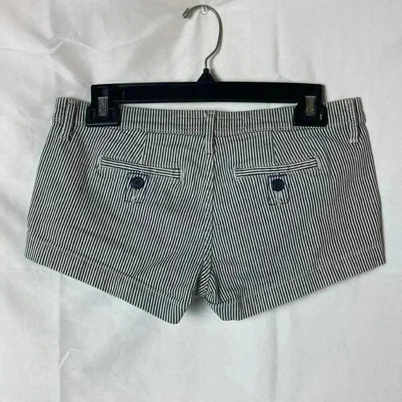 Hollister stripe shorts - Picture 4 of 7